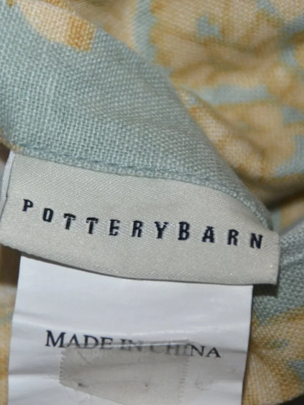 2 Pottery Barn Damask Floral 55% Linen 45% Cotton Blue/Cream/Gold STANDARD Shams